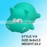 Soft Toy Bath Toy With Water Spraying Customize Vinyl Toys thumbnail-4