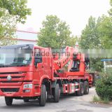 2015 hot sale low price howo 8*4 300hp euro3 30Ton Truck Mounted Crane for sale made in china