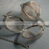 Stainless Steel Tea Strainer thumbnail-1