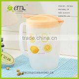 High Quality Plastic Hot and Cold Water Juice Bottle Cold Kettle With Lid thumbnail-4