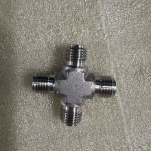 Male VCR Cross Fitting With Electropolished Finish for Ultra-Clean Systems thumbnail-1