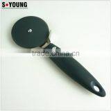 32065 Kitchen Gadget Kitchen Tool Round Pizza Cutter thumbnail-2