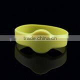 HF RFID Silicon Wristband for Patient Management in Hospital thumbnail-1
