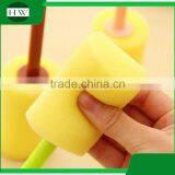 Kitchen Cartoon Plastic Sponge Long Handle Hanging Tableware Water Cup Bottle Clean Cleaning Brush thumbnail-5