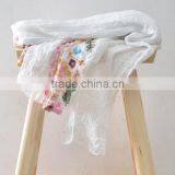 Hot Sell Fashion Beautiful Flower Embroidery Long Cotton Scarf Hejab thumbnail-2