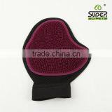 Silicone Dog Bath thumbnail-1