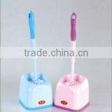 Toilet Brush Set thumbnail-1