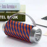 J5 Flashlight Wireless Bluetooth Speaker Outdoor Camping Lamp Portable Plug-in Card Mini-fabric Speaker thumbnail-3