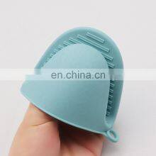 Kitchen Utensils Silicone Oven Glove Heat Insulation Hand Clip Baking Tools thumbnail-4