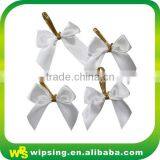Fancy Gold Stretch Loop With Pre-tied Bow thumbnail-1