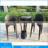 Прочные наружные ратановые столы thumbnail-2