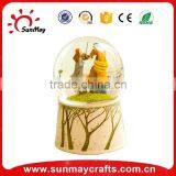 Wedding Party Use & Gifts Custom Made Polyresin Wedding Snow Globe thumbnail-4