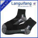 China Socks Supplier Custom Athletic Men Sport Socks thumbnail-3