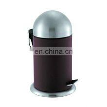 Римская пулевидная головка, Римский стальной педальный мусорный бак thumbnail-2