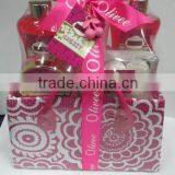 New Arrival Colorful Basket With Shower Gel and Body Lotion Set thumbnail-3