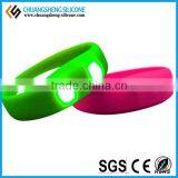 Factory Price Fashion LED Silicone Wrist Bracelet thumbnail-4
