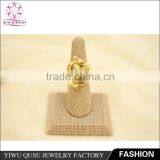 2015 Yiwu New Products Gold Plated Ring With Two Engrave Pattern Butterfly Shape thumbnail-4