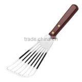 Flexible Fish Turner, Wooden Handle