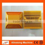 ABS Plastic Road Stud Yellow White 100*100*20mm thumbnail-1