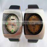 2012 New Fashion MEN Quartz Watch