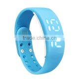 USB Multi-function 3D Smart Pedometer Bracelet thumbnail-2