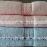 100% Cotton Solid Jacquard Bath Towel thumbnail-4