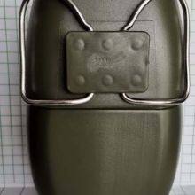 China Supplier Color Plastic Water Bottle Green Canteen for Sale thumbnail-3