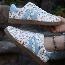 Racing Red Fresh Floral Print Color Block Detail Lace Up Shoes Coffee Faux Suede Leopard Color Block Patchwork Sneakers Women Skateboard Trainner thumbnail-1