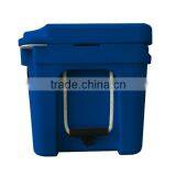 Rotomolded PE&PU Insulated Ice Chest Cooler Box For Food Use thumbnail-4