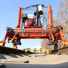 High Quality Factory Supply Hydraulic Railway Track Lifting and Lining Machine thumbnail-1