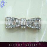 2013 Newest design jewelry cute bow rhinestone brooch