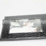 Most Popular Exquisite and High Quality Square Leather Holding Photo Picture Frame thumbnail-5