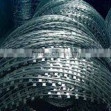 Factory Supply PVC Concertina Barbed Tape Razor Wire thumbnail-1
