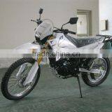 Adult Dirt Bike 200cc thumbnail-1