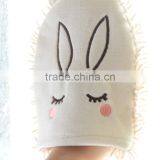Microfiber Chenille Cleaning Glove With Embroidered Rabbit thumbnail-5