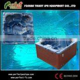 Outdoor Hot Tubs With TV / Spa Pools