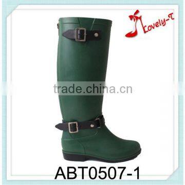 Fluorescence woman low heel zipper boots high rain boots with side buckle