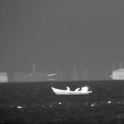 Triaxial Image Stabilization Trispectral PTZ Thermal Imaging Laser Illumination Visible Integrated Night Vision PTZ Camera photo-5