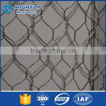 Building Your Dream Chicken Coop PVC Coated Hexagonal Wire Mesh in China