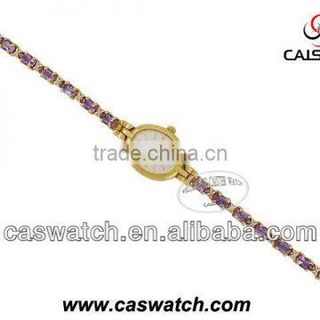 Luxury jewelry chain watch with diamond inserted