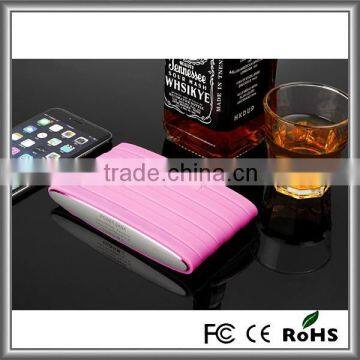 New 8000mAh Silicon High Quality External Power Bank for Mobile Phone photo-4