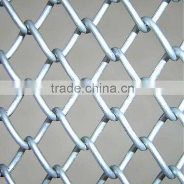 Chain link fence with 0.5-5.0mm wire diameter