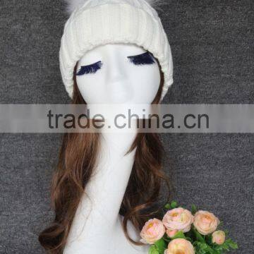 High Quality Knitted Beanie With Fur Pompom Girls Winter Beanie Hat White