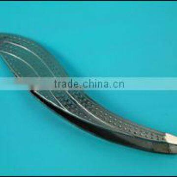 Curved mirror finished beautiful girl tweezers