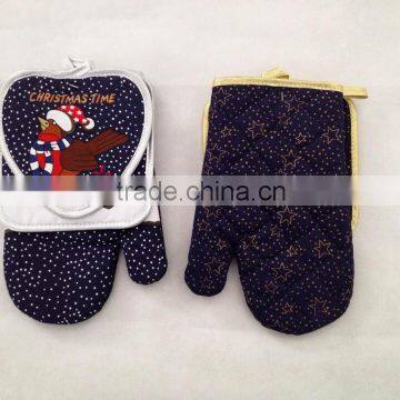 Christmas Design Printed Cotton Twill Oven Mitts Gloves Microwave Oven Mittens With Golden Trimming photo-4