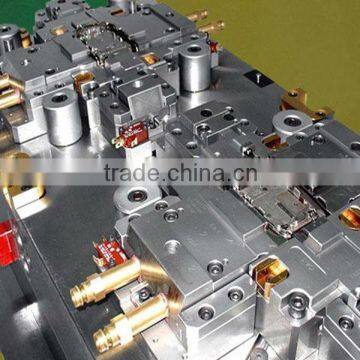 2014 china oem injection plastic mold manufacturer