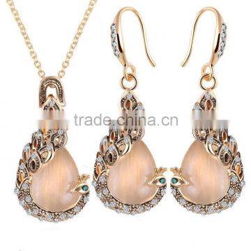 3PCS gold jewelries set online shop cheap crystal necklace earring peacock jewelry