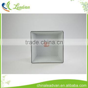 Wholesale Reusable Large White Square Galvanized Metal Flower Pots and Vases photo-3