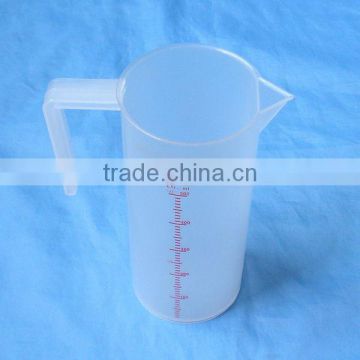 Plastic Measuring Cup