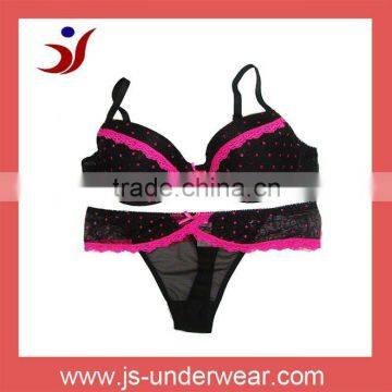 2012 hot selling lady underwear with lace